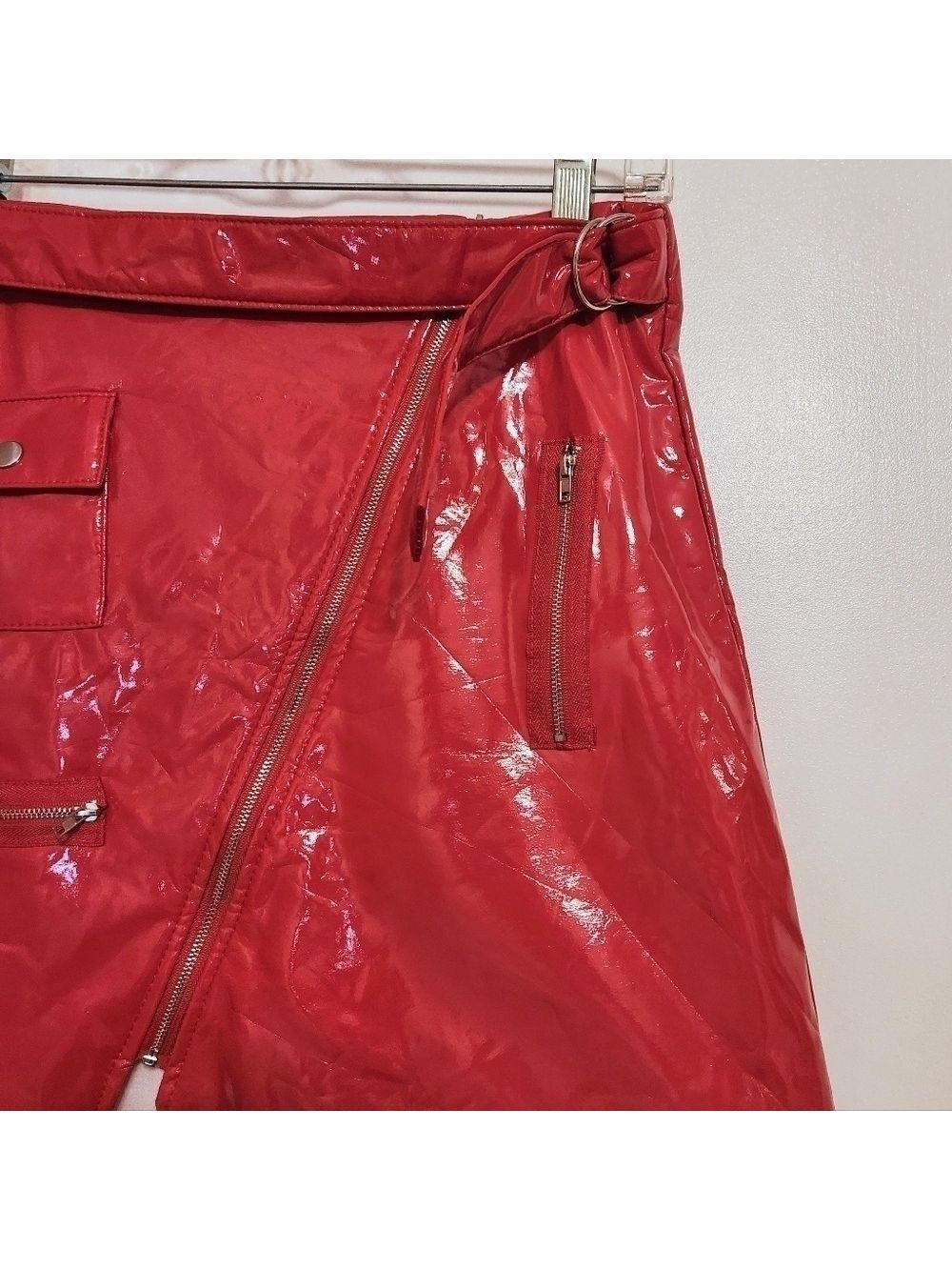 Honeybum Red Faux Leather Mini Skirt XS - Picture 4 of 10